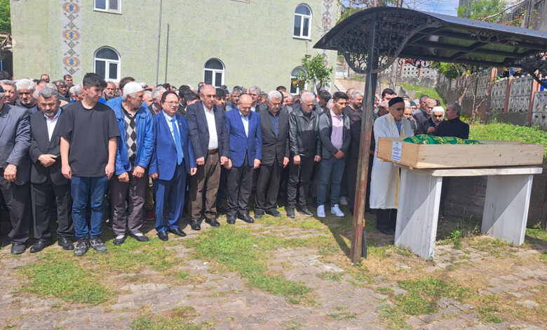 Hacı Mehmet Korkmaz'ın İnkur Merkez Camisinde Cenaze Merasimi 1