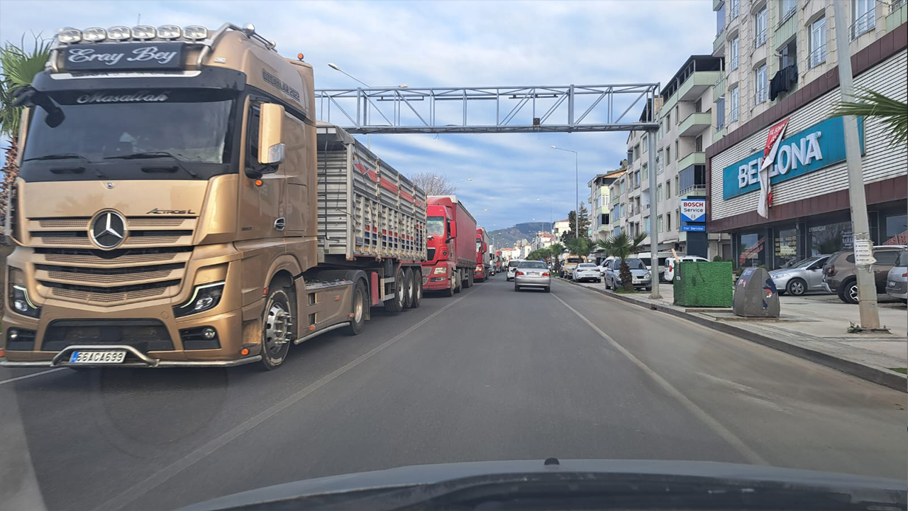 Ünye Çevre Yolu Trafik